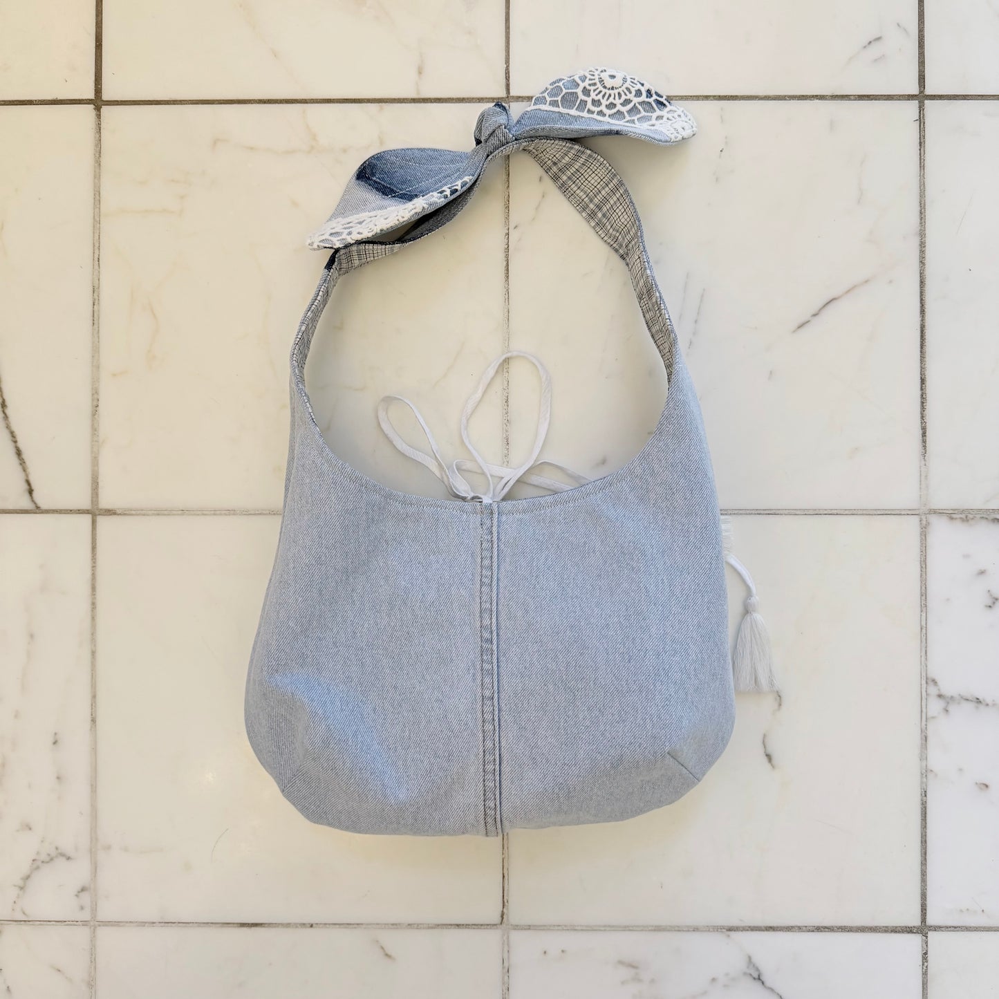 White Lace Shoulder Bag